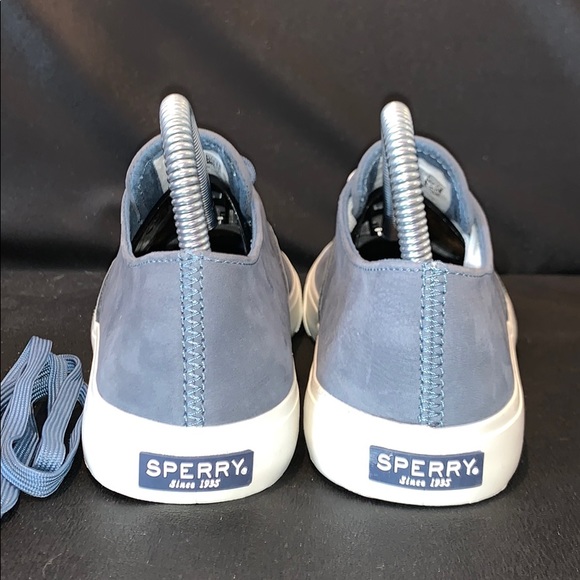 Sperry Captains CVO Leather Sneaker - Picture 4 of 5